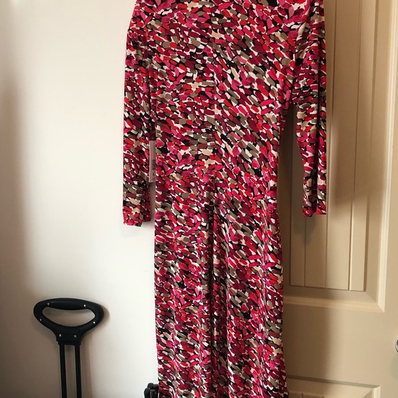 New Multi-Colored Knee Length Dress Size: Large - Picture 5 of 5